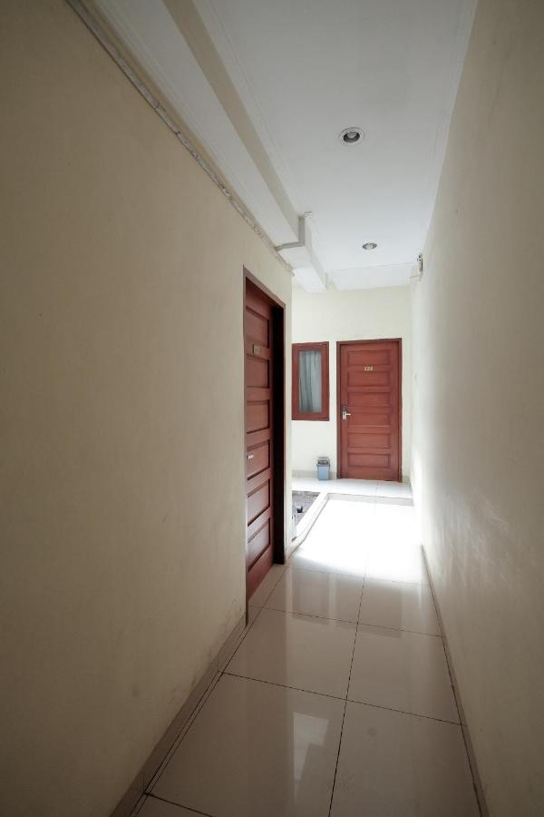 Reddoorz At Buah Batu 5 Hotell Bandung Eksteriør bilde